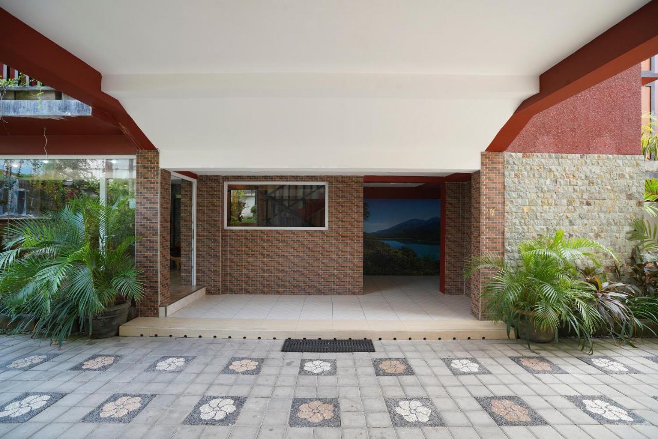 Oyo 2392 Nusa Dua Eling Inn Εξωτερικό φωτογραφία