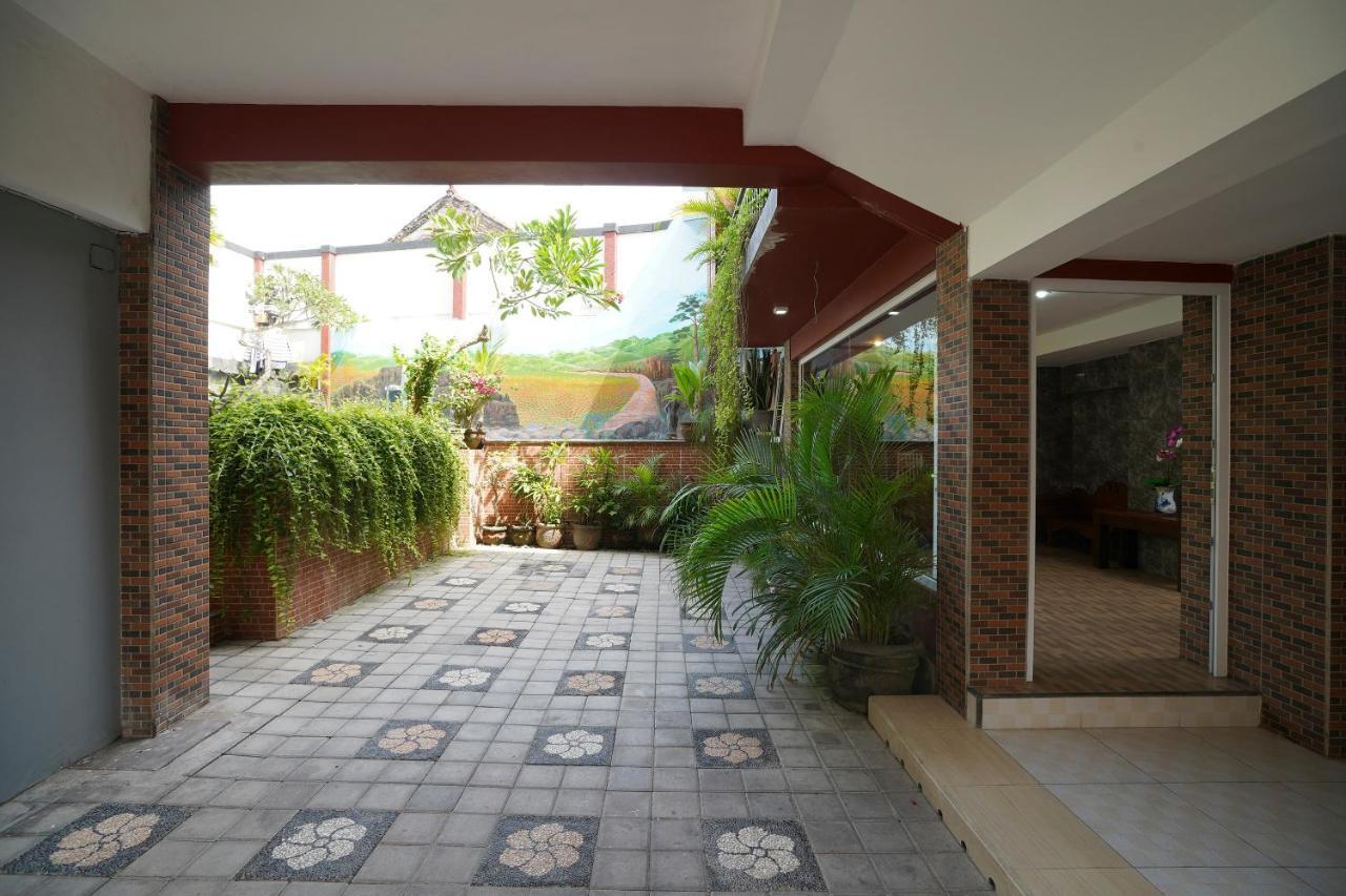 Oyo 2392 Nusa Dua Eling Inn Εξωτερικό φωτογραφία